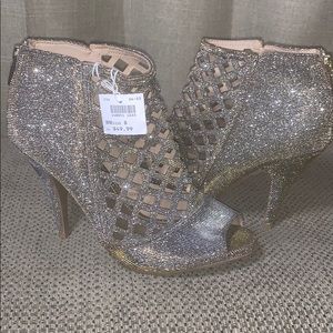 Christian Siriano Silver/Gold Shimmer Heels